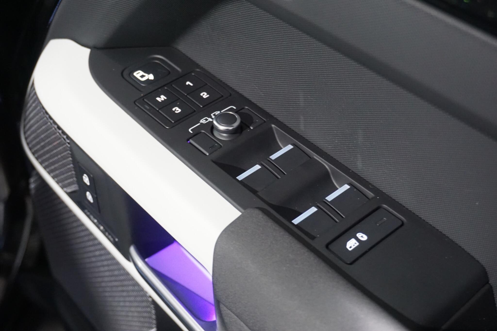 Land Rover Defender 110 3.0 P400 MHEV XS Edition SUV 5dr Petrol Auto 4WD Euro 6 (s/s) (400 ps)